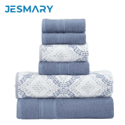 Khăn tắm họa tiết sang trọng